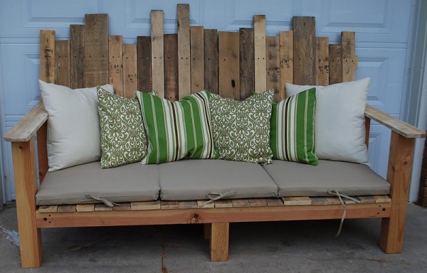 20+ Amazing DIY Pallet Projects For Your Garden