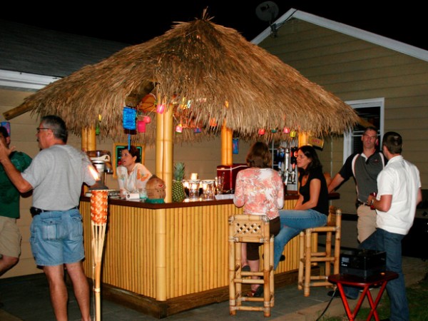 20 Fantastic DIY Backyard Projects